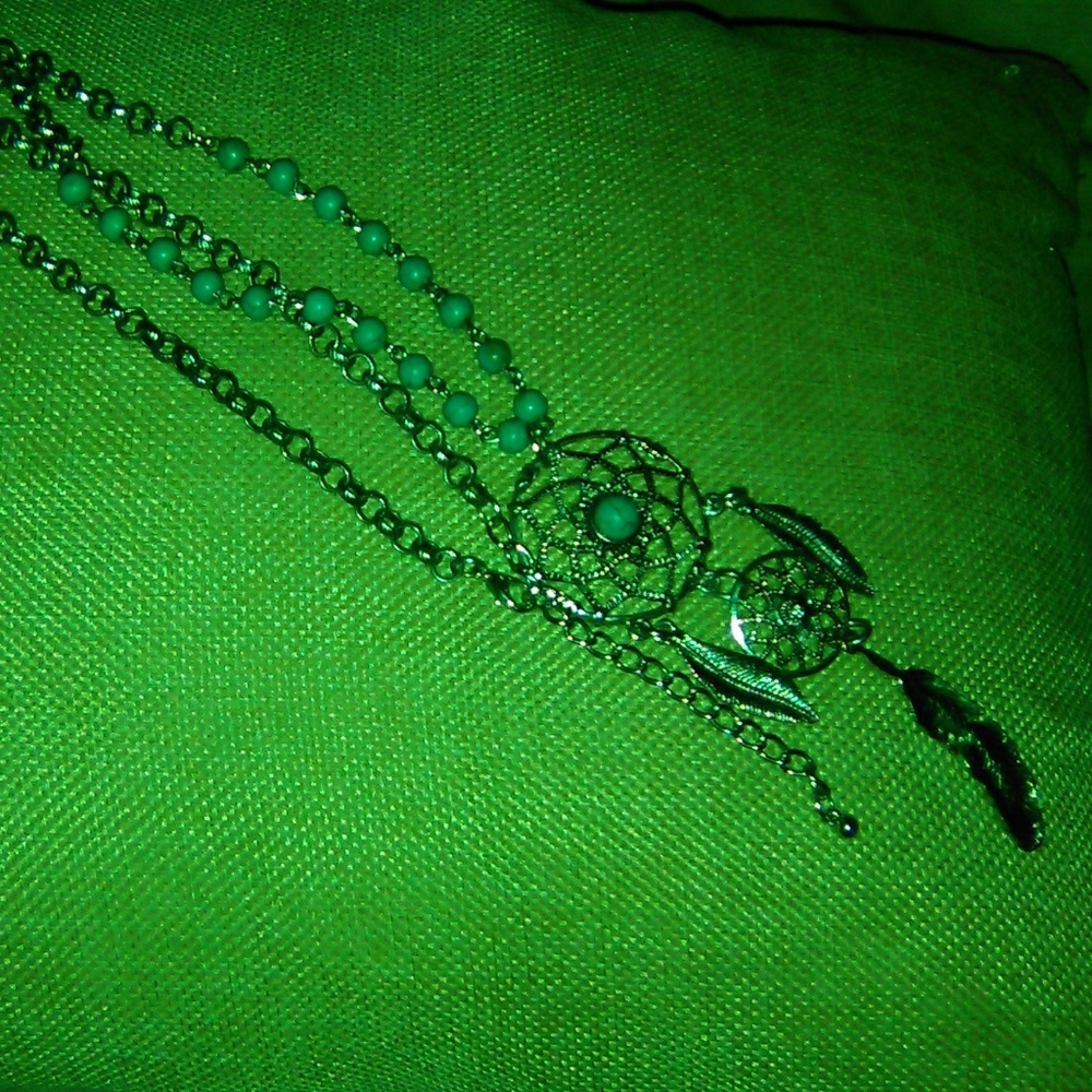 Silver Catcher Long necklace